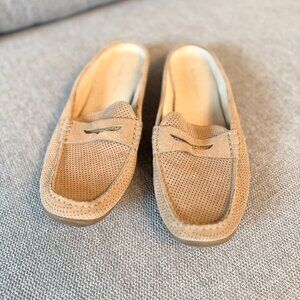🤎 Donald J Pliner Perforated Suede Slip-On Loafers – Tan – Size 10